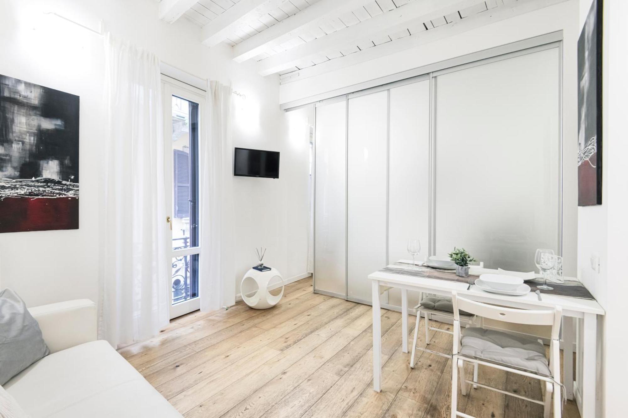 Amazing, New & Fully Furnished Studio In Duomo Milán Exteriér fotografie