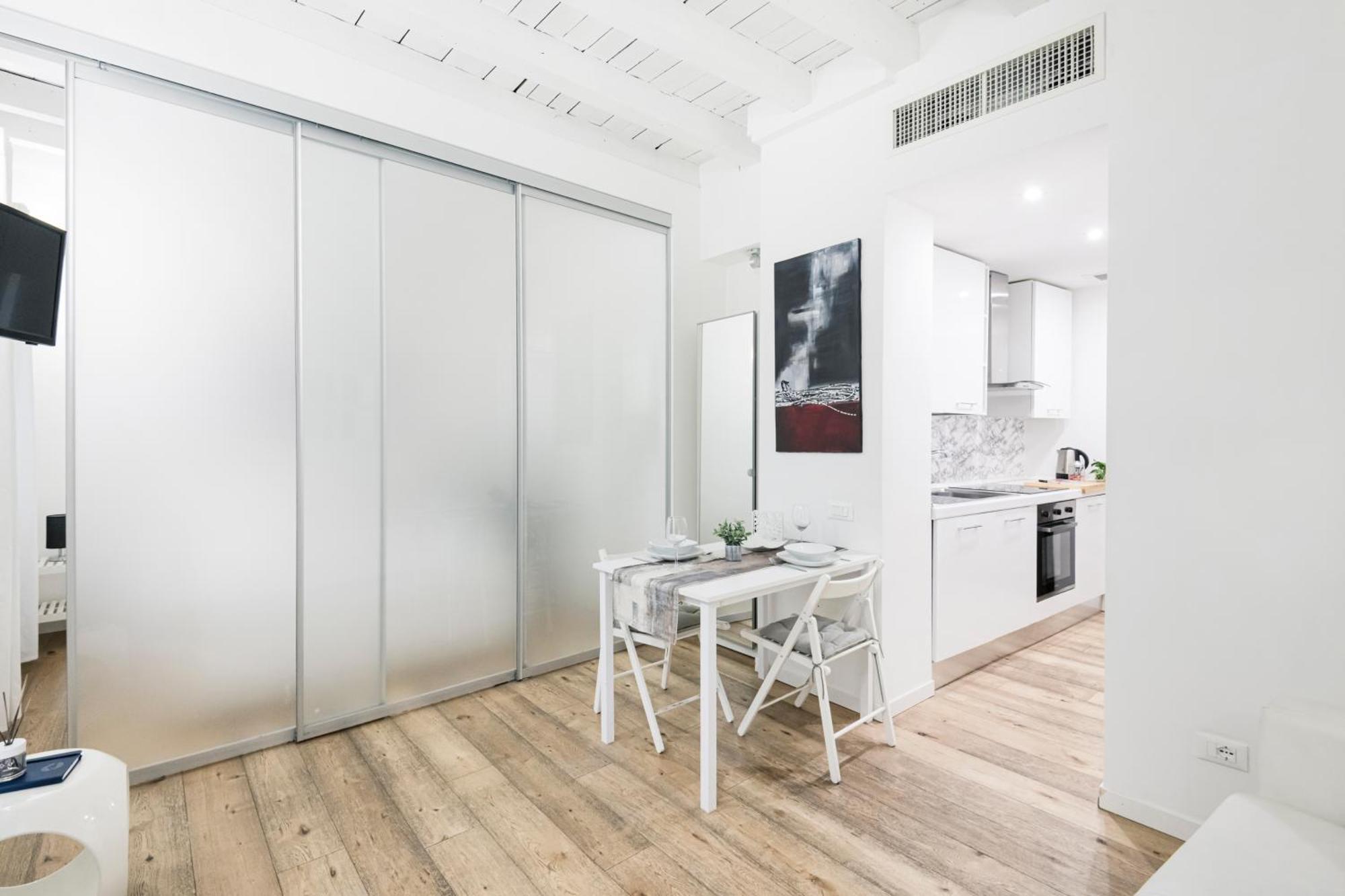 Amazing, New & Fully Furnished Studio In Duomo Milán Exteriér fotografie