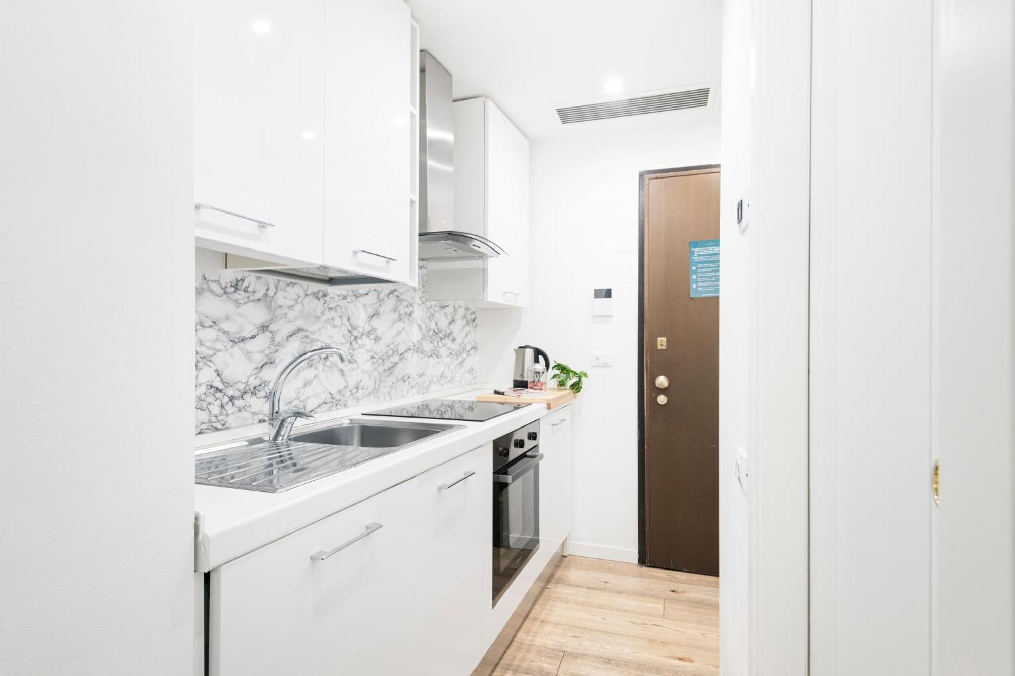Amazing, New & Fully Furnished Studio In Duomo Milán Exteriér fotografie